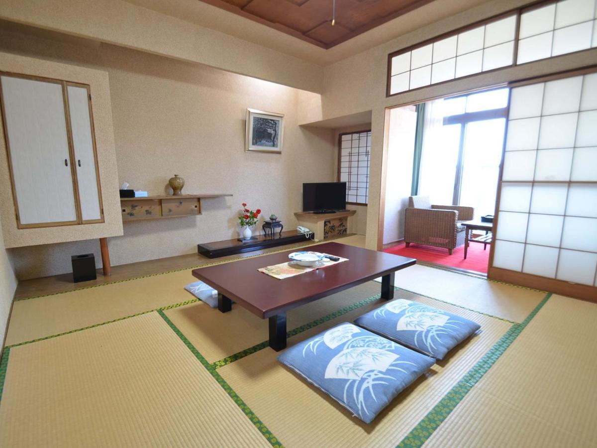 ホテル 湖月館 志賀町 エクステリア 写真