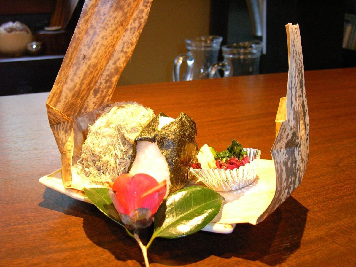 ホテル 湖月館 志賀町 エクステリア 写真