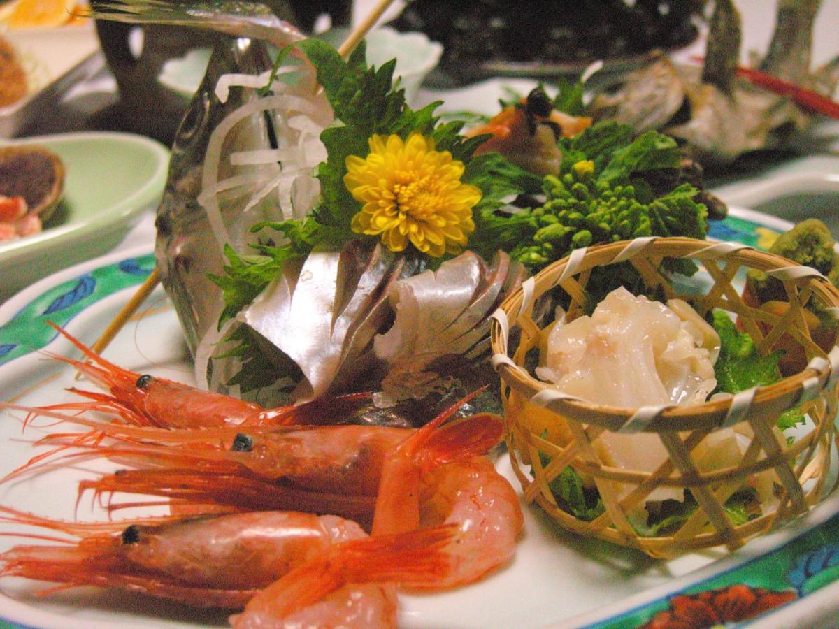 ホテル 湖月館 志賀町 エクステリア 写真
