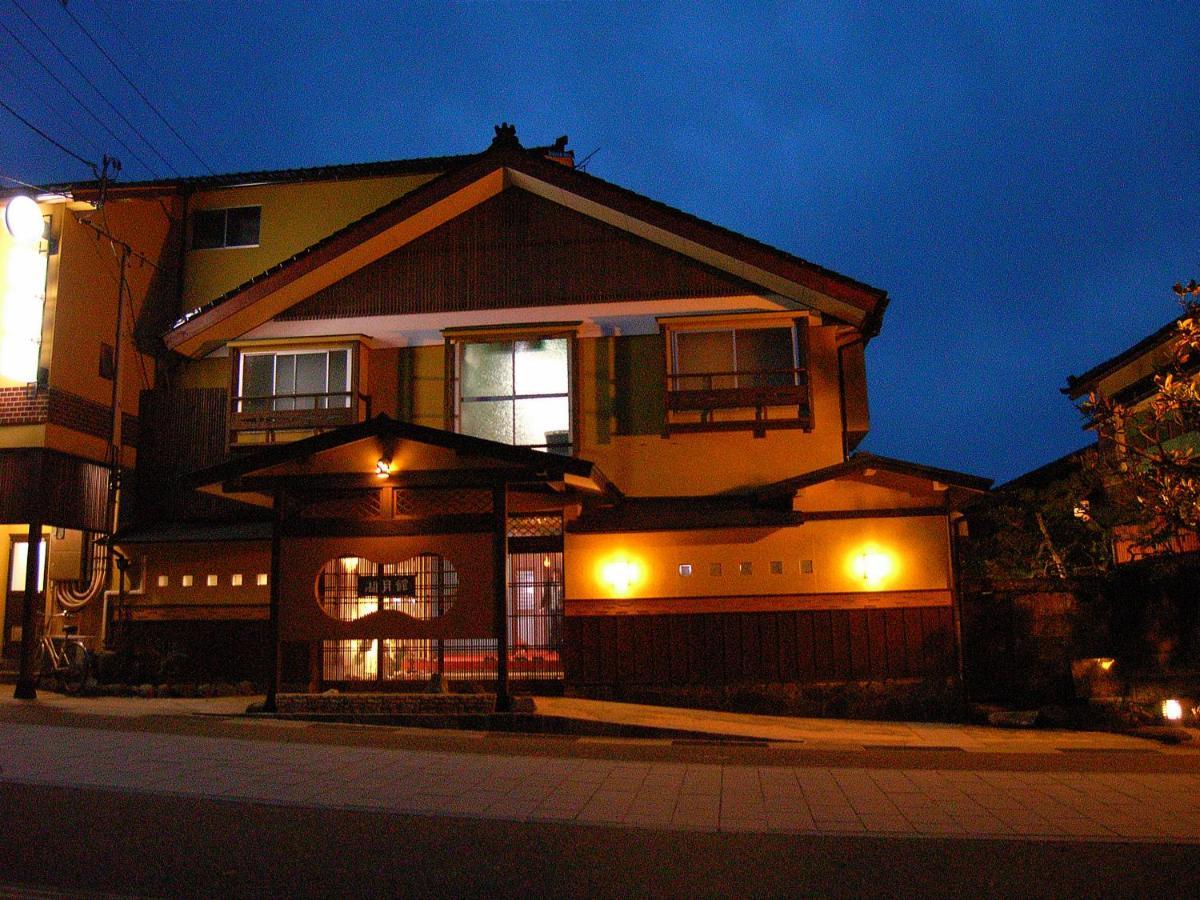 ホテル 湖月館 志賀町 エクステリア 写真